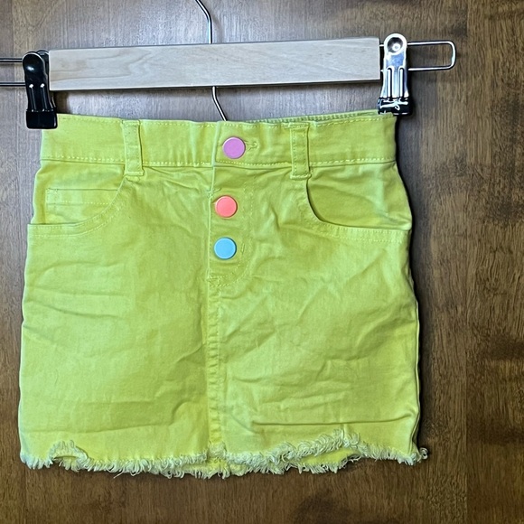 Garanimals Other - Garanimals Yellow Skirt with Button Detail